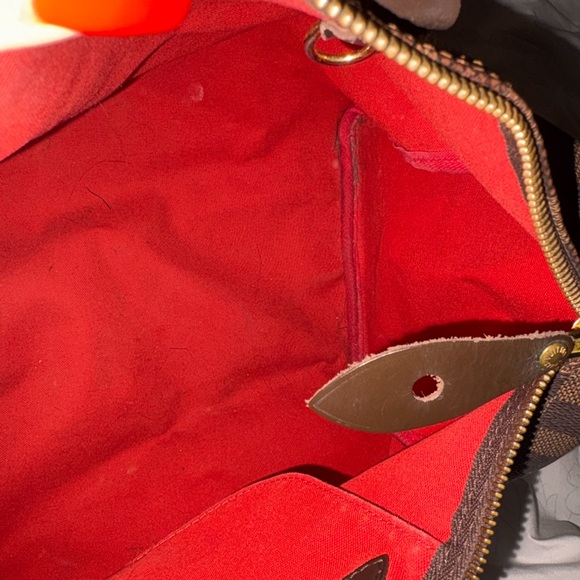 Louis Vuitton Speedy Bag - Picture 8 of 10